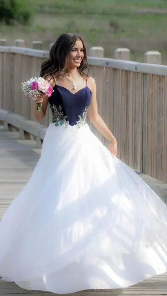 Formal Women's Dresses Princess A-Line Tulle Straps Formal Evening Gowns Long Prom Dress Prom Clothing
