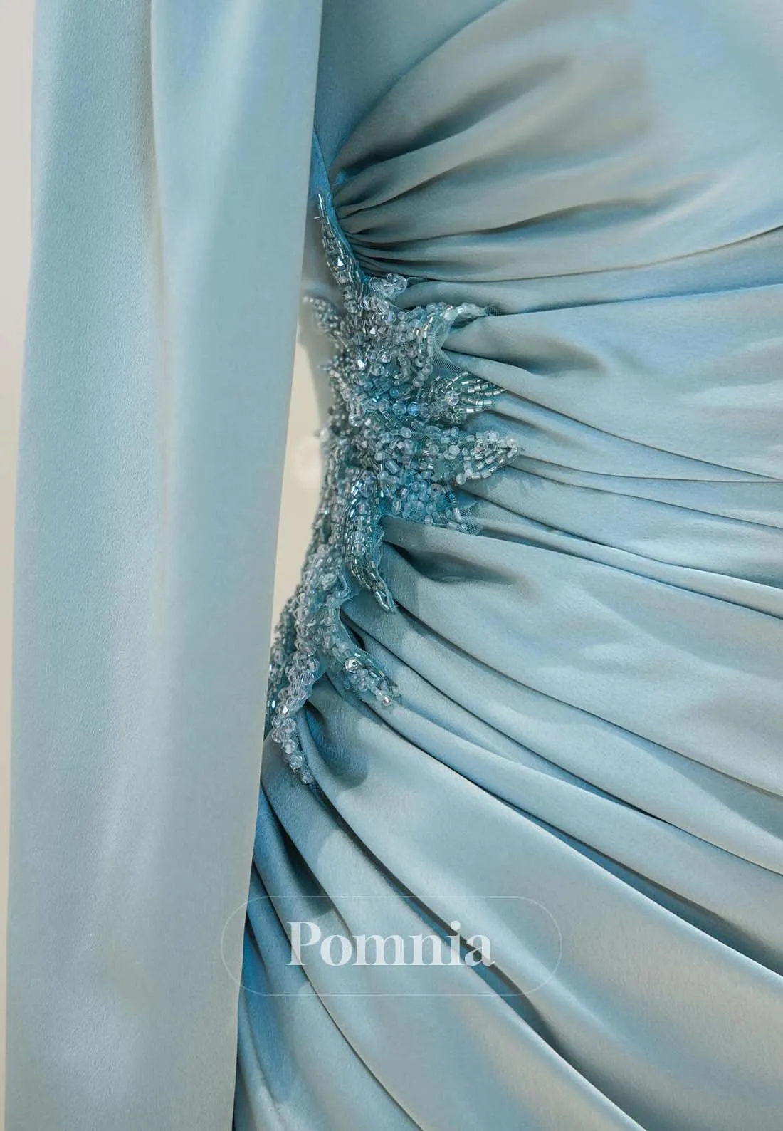 Simple Long Sleeves High Neck Ruched Empire-Waist Formal Evening Dress